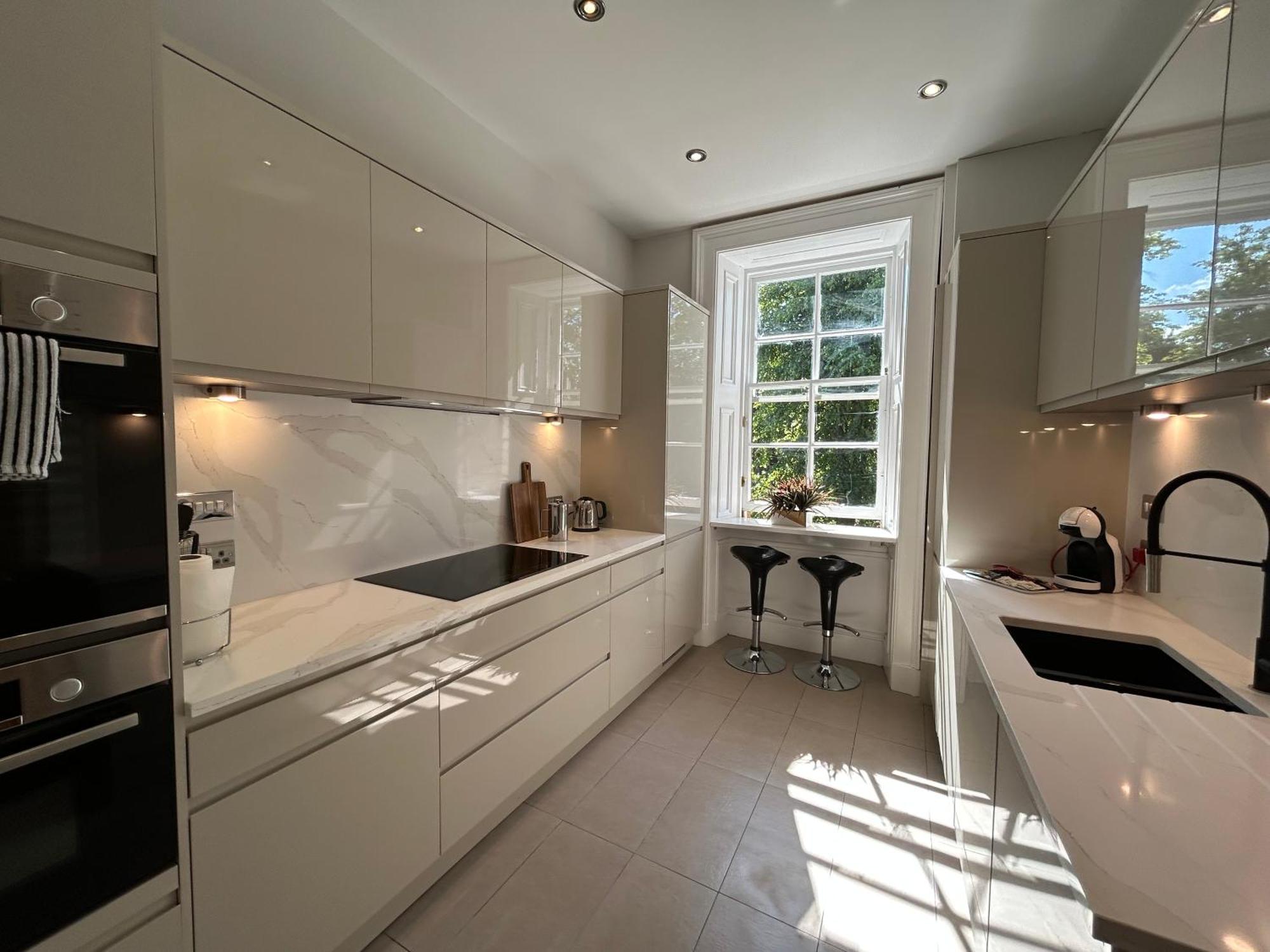 Principal Apartments - Crown Circus Duplex Apartment Глазгоу Екстериор снимка